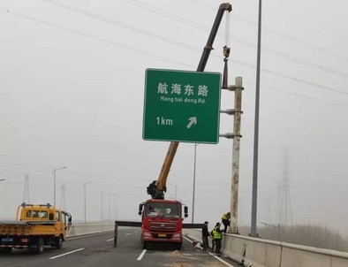 杭州杭州悬臂式交通标志杆